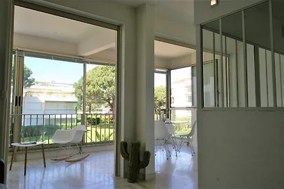 Modernes Appartement mit Schwimmbad