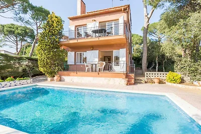 Can Benet Studio mit Swimmingpool