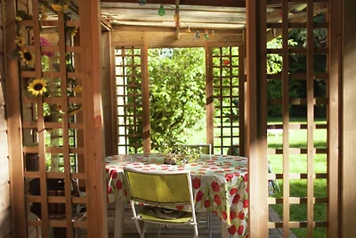 Accogliente chalet a Ponchel con laghetto