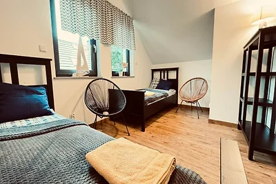 Ferienhaus am Meer mit Whirlpool für 5...