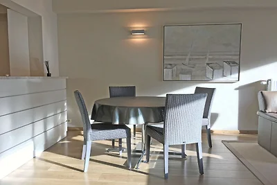 Moderne Wohnung in der Nähe des Rubensplein