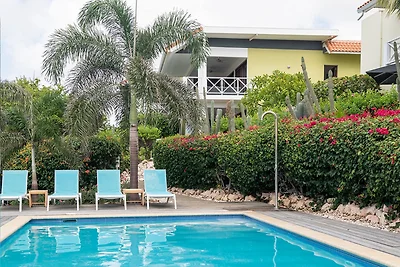 Luxuriöses Appartement in Jan Thiel mit Pool