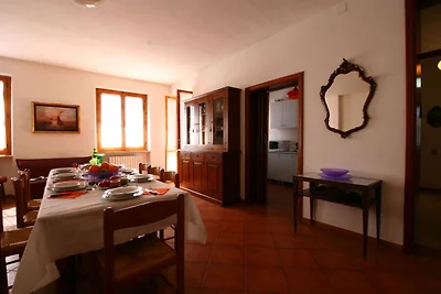 Caratteristica casa vacanze a Magione con...