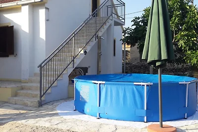 Ferienhaus in La?evci mit Pool