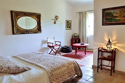 Vakantiehuis in Apt met zwembad