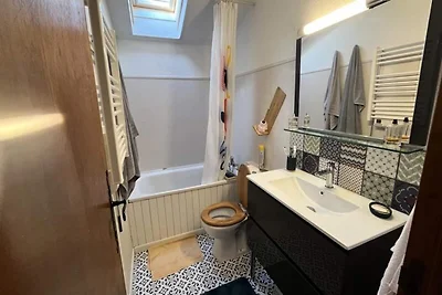 Apartment in den Pyrenäen mit Skischrank