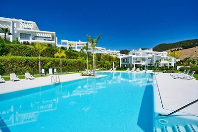 Appartement in Casares met Crystal Lagoon