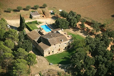 Villa in Navata met zwembad