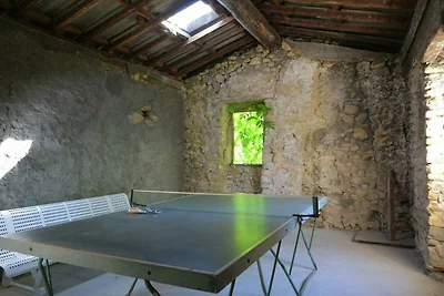 Malerische Villa mit Garten in Bagard...