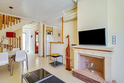 Geräumiges Ferienhaus mit Gemeinschaftspool