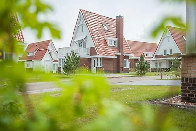 Luxuriöse, herrschaftliche Villa mit Waschmas...