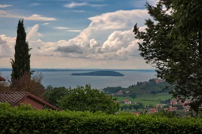 Casa vacanze a Magione con giardino