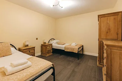 Schilderachtige cottage met 2 slaapkamers in ...
