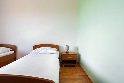 Casa vacanze a Rogoznica vicino alla Seabeach
