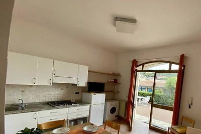 Wohnung in Capoliveri mit Garten