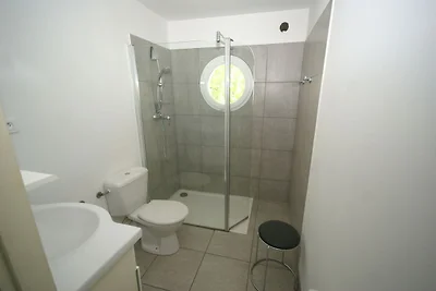 Spaziosa casa vacanze con piscina