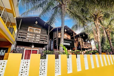 Super Townhouse Morjim