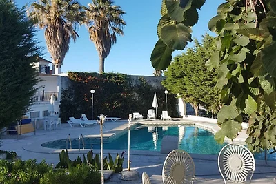 Accogliente villa con barbecue ad Aldeia...