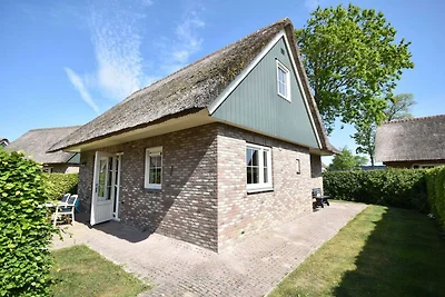 Villa in der Nähe von Wald, Strand und Meer