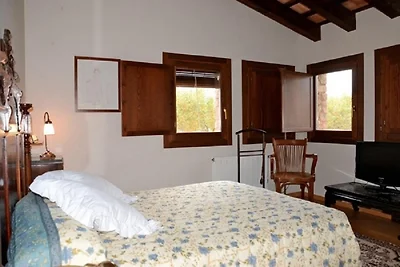 Villa a Peratallada con piscina privata