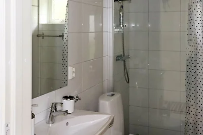 6 Personen Ferienhaus in DEGEBERGA-By Traum