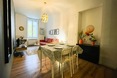 Wohnung in Grenoble nahe Tram & Geschäften