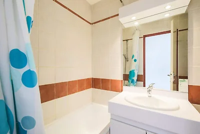 Comfort Apartment mit 1 Schlafzimmer (4...