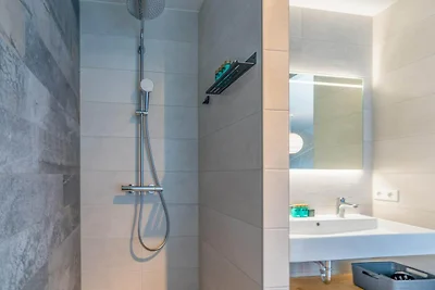 Moderne, luxuriöse und nachhaltige Naturvilla