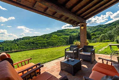 Schönes Ferienhaus nahe See in Lizzanello