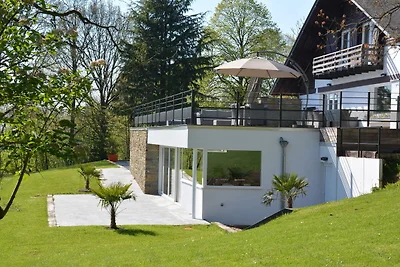 Chalet a Stoumont con piscina e sauna
