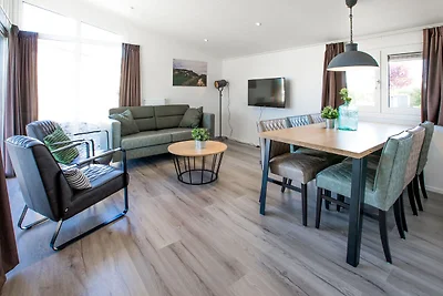 Modern chalet met vaatwasser in Noordwijk