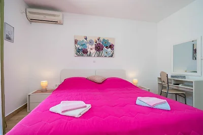 Villa Marija-Twin room with Kitchen and...