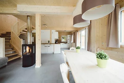 Schönes Chalet mit Whirlpool