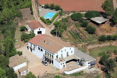 Acogedora casa rural en Catalunya con piscina...