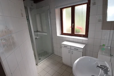 Gemütliches Chalet mit Fluss