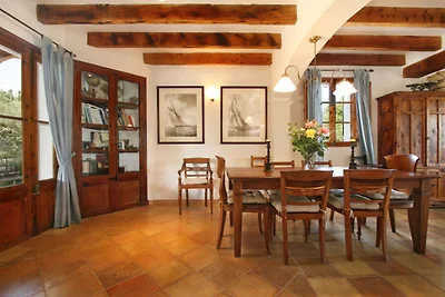 Geräumiges Ferienhaus mit privatem Pool