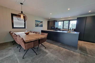 Wasservilla in Balk mit eigenem Steg