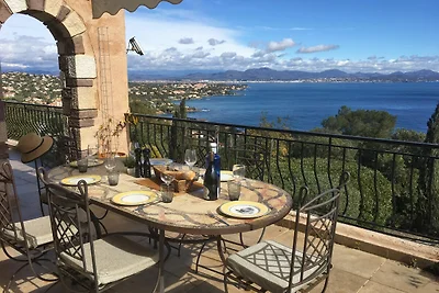 Prächtige Villa mit privatem Pool