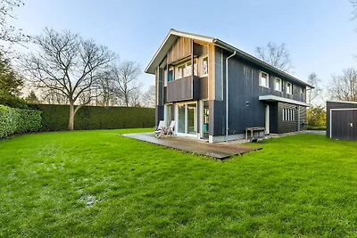 Familienhaus in Grou am Wassersport