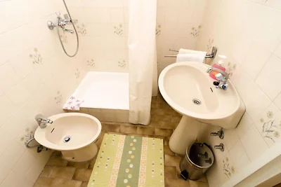 Apartments Anka - One-Bedroom Apartment with ...