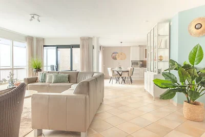 Penthouse-Apartment mit Seeblick
