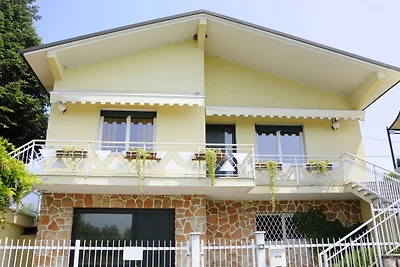 Autentica e storica casa vacanze con interni...