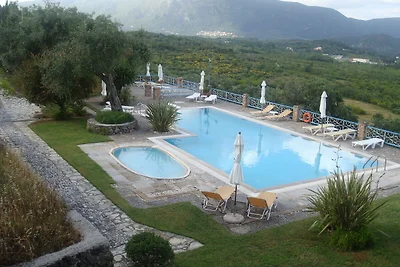 Schöne Ferienwohnung in Paleokastritsa