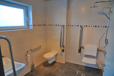 Ferienhaus in Bertogne zwischen Wiesen
