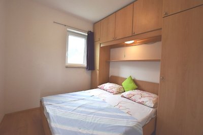 Modernes Apartment in Banjole mit Pool