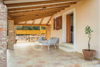 Ferienhaus in Pjescana Uvala in Strandnähe