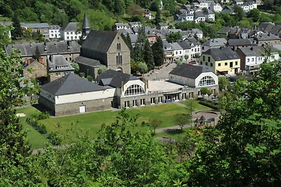Ferienhaus in Houffalize mit Garten