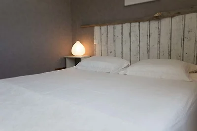 Spaziosa villa con piscina privata