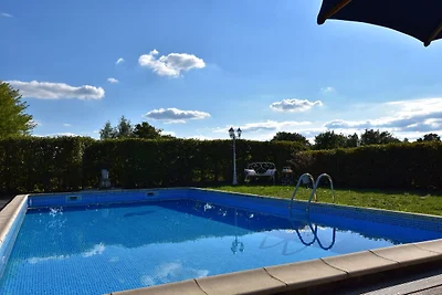 Casa vacanze moderna con piscina privata