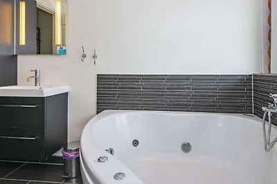 8 Personen Ferienhaus in Sydals